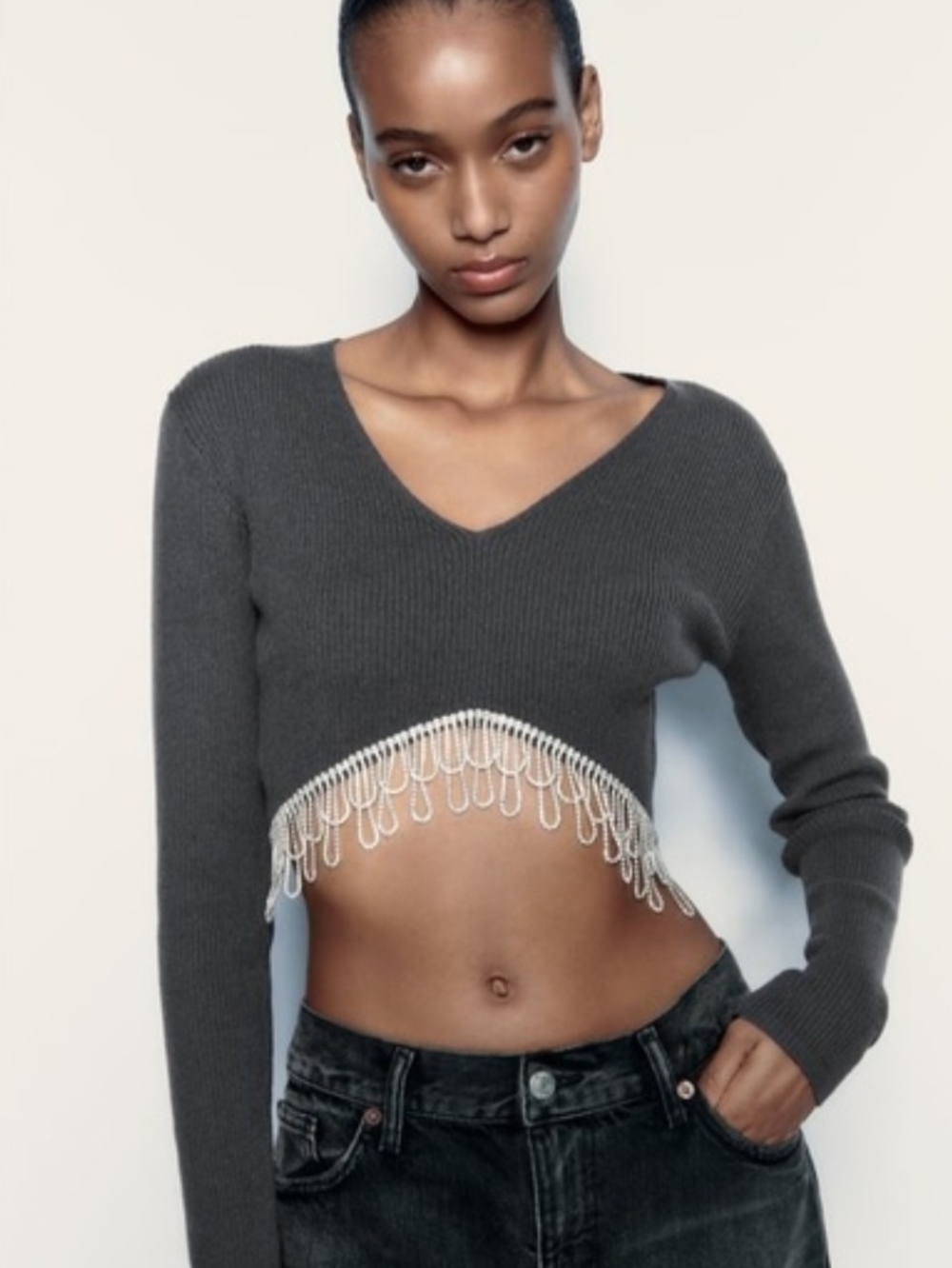 Zara Charcoal Gray Cropped V-Neck Sweater with Fringe